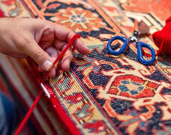 خدمات تخصصی و حرفه ای رفوی فرش در قالیشویی شهرک قدس قم